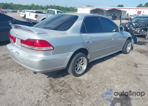 2002 Honda Accord 2.3 Ex from USA, damaged, VIN 1HGCG56682A088280